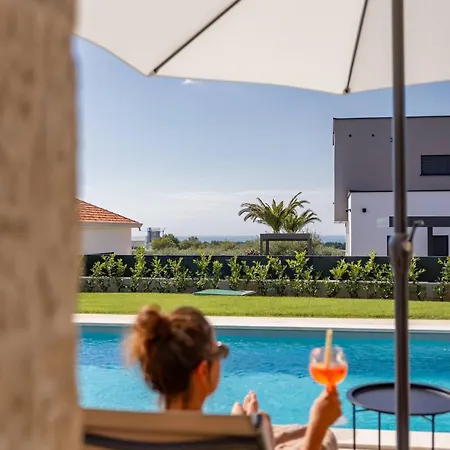 Fiducia - Modern Close To Porec * Labinci