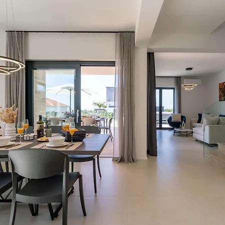 Βίλα Fiducia - Modern Close To Porec Labinci