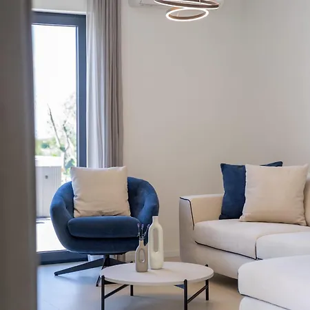 Fiducia - Modern Close To Porec Labinci
