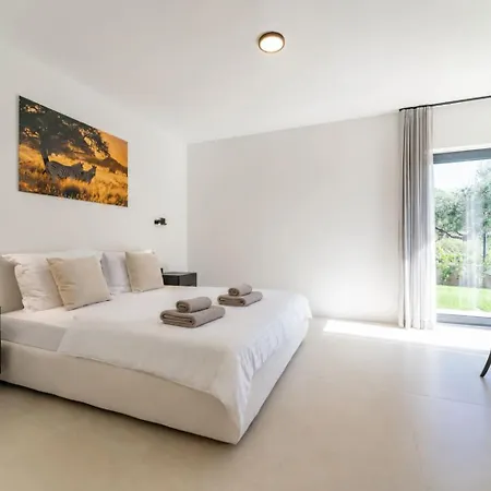 Βίλα Fiducia - Modern Close To Porec